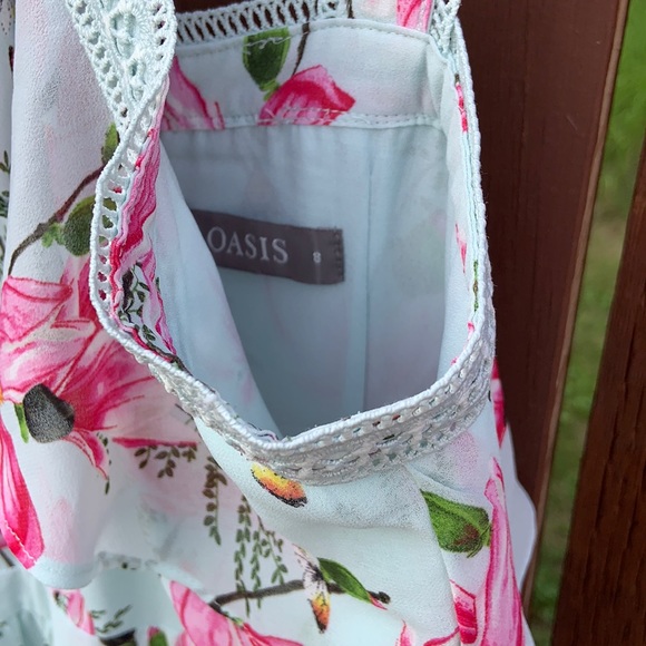 ***Fundraiser*** Oasis Floral Halter Maxi Dress - Picture 4 of 12